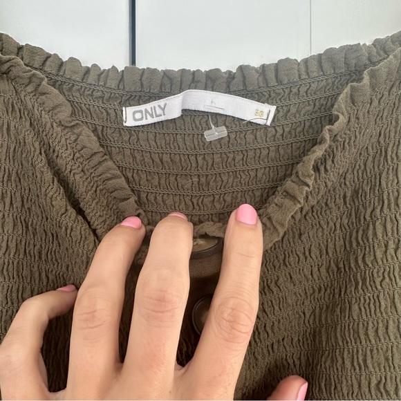 Green sundress - Picture 2 of 4